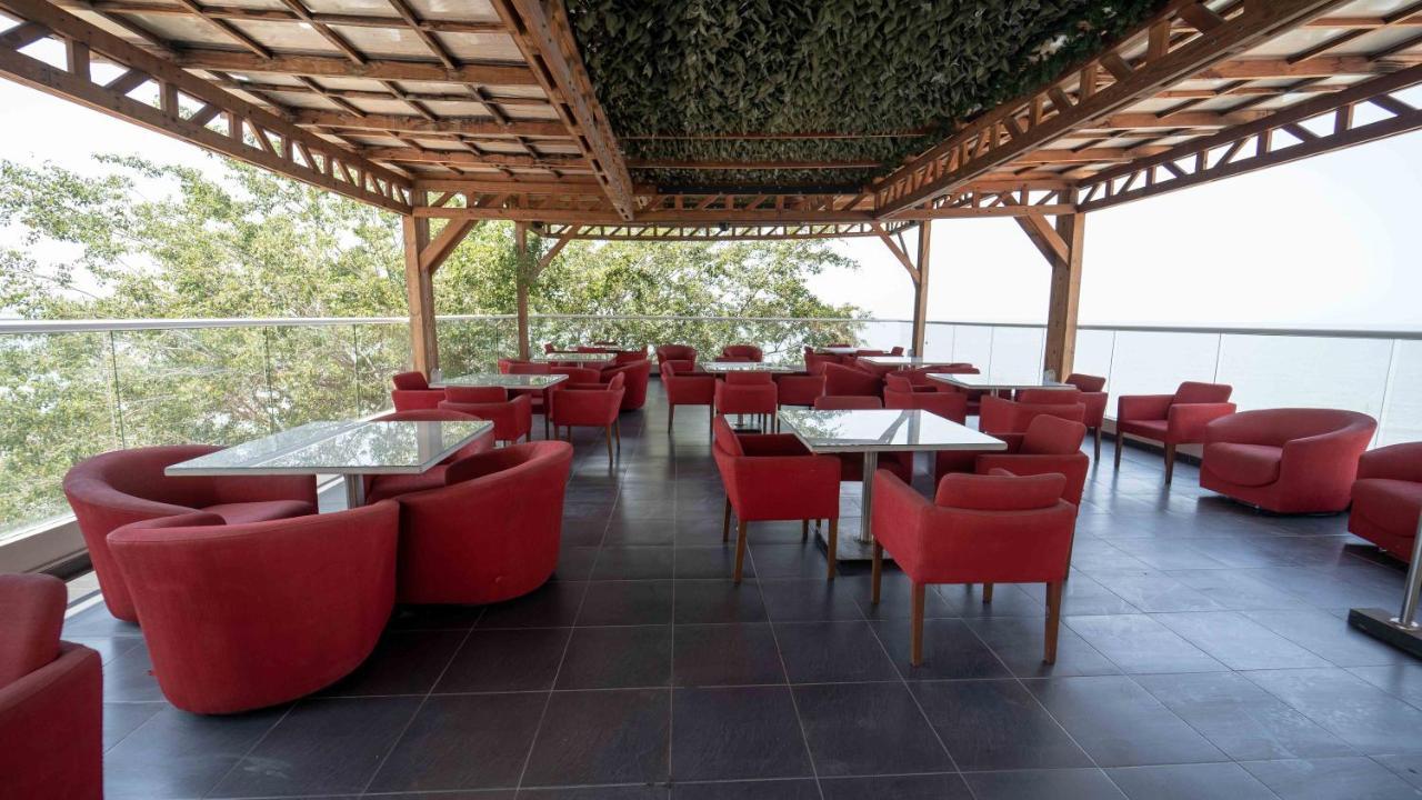 Hotel Santorini Casablanca Papares ภายนอก รูปภาพ